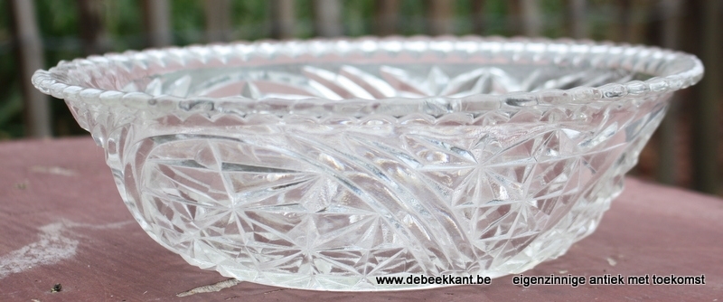 Ronde glazen schotel wit glas