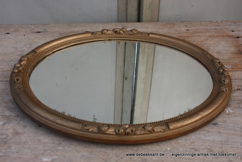 Antieke ovalen spiegel doré