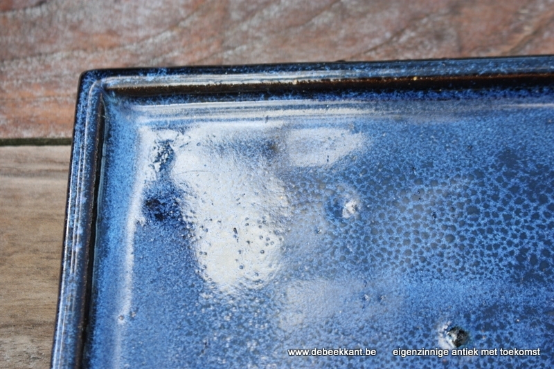 Blauwe schotel schaaltje geglazuurd in terra cotta