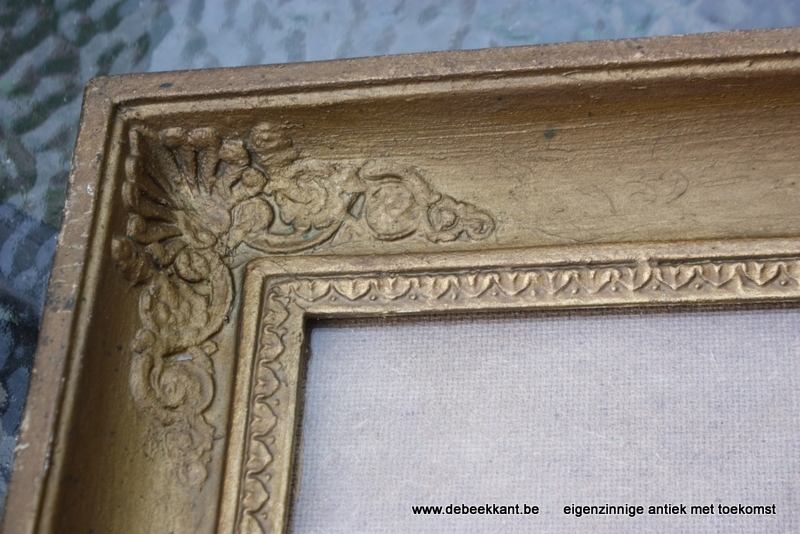 Antieke houten kader bronskleur 42.4 x 52.5