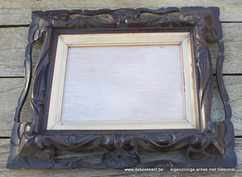 Antieke artdeco kader gesculpteerd 24.4 x 29.5