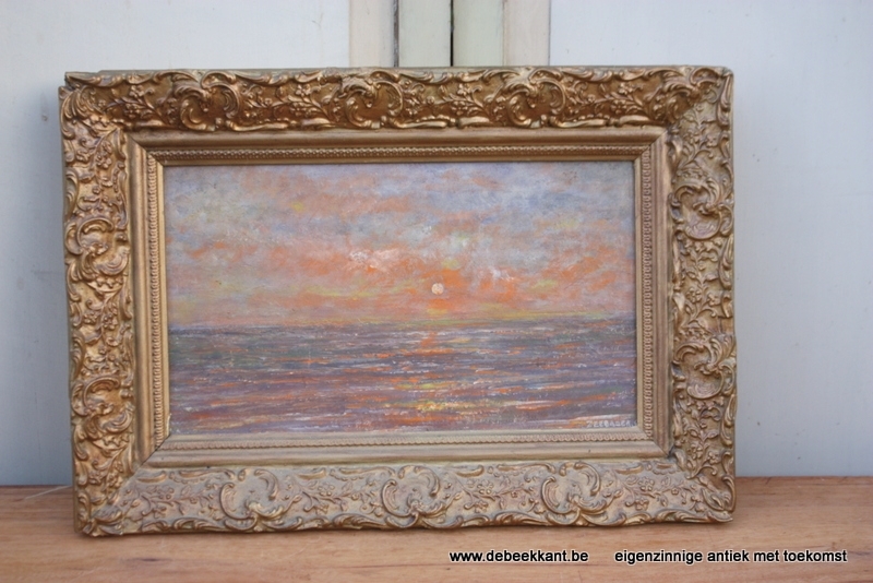 Antiek schilderij op paneel zonsondergang aan zee
