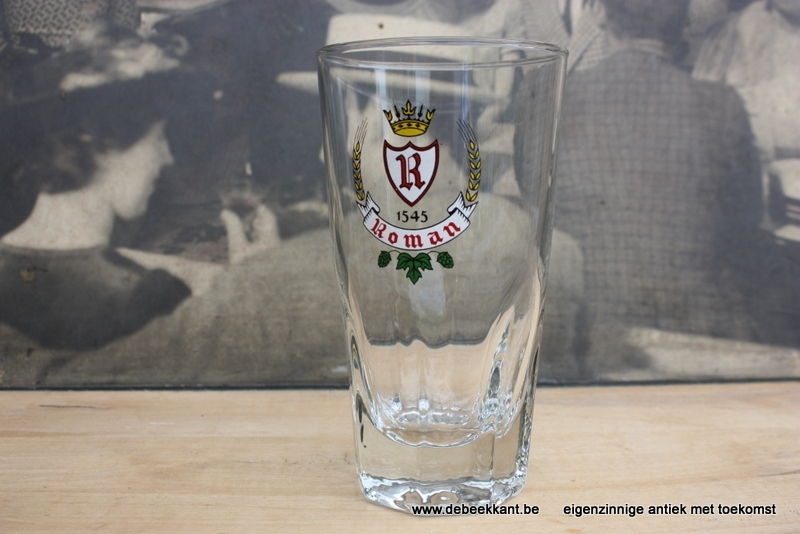 Glas brouwerij Roman speciale voet
