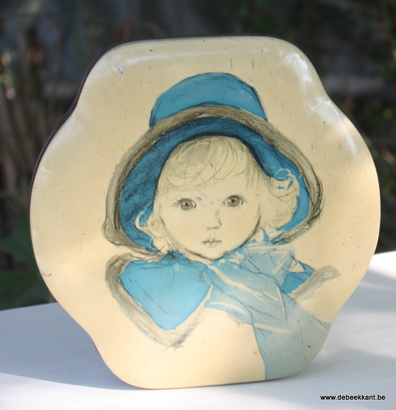 Vintage blik Cote d'or meisje